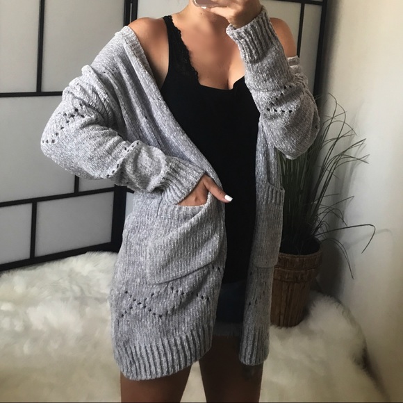 LAST 1️⃣ Gray Chenille Pocket Cardigan - Picture 2 of 6